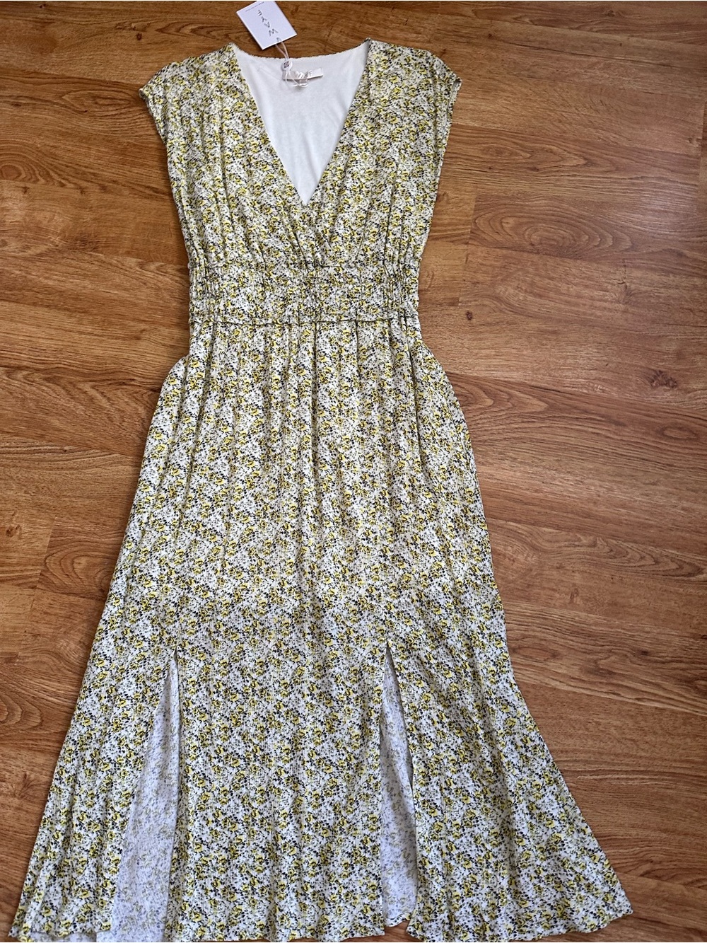 NWT WAYF Ditsy Yellow Floral Print Midi Dress XS